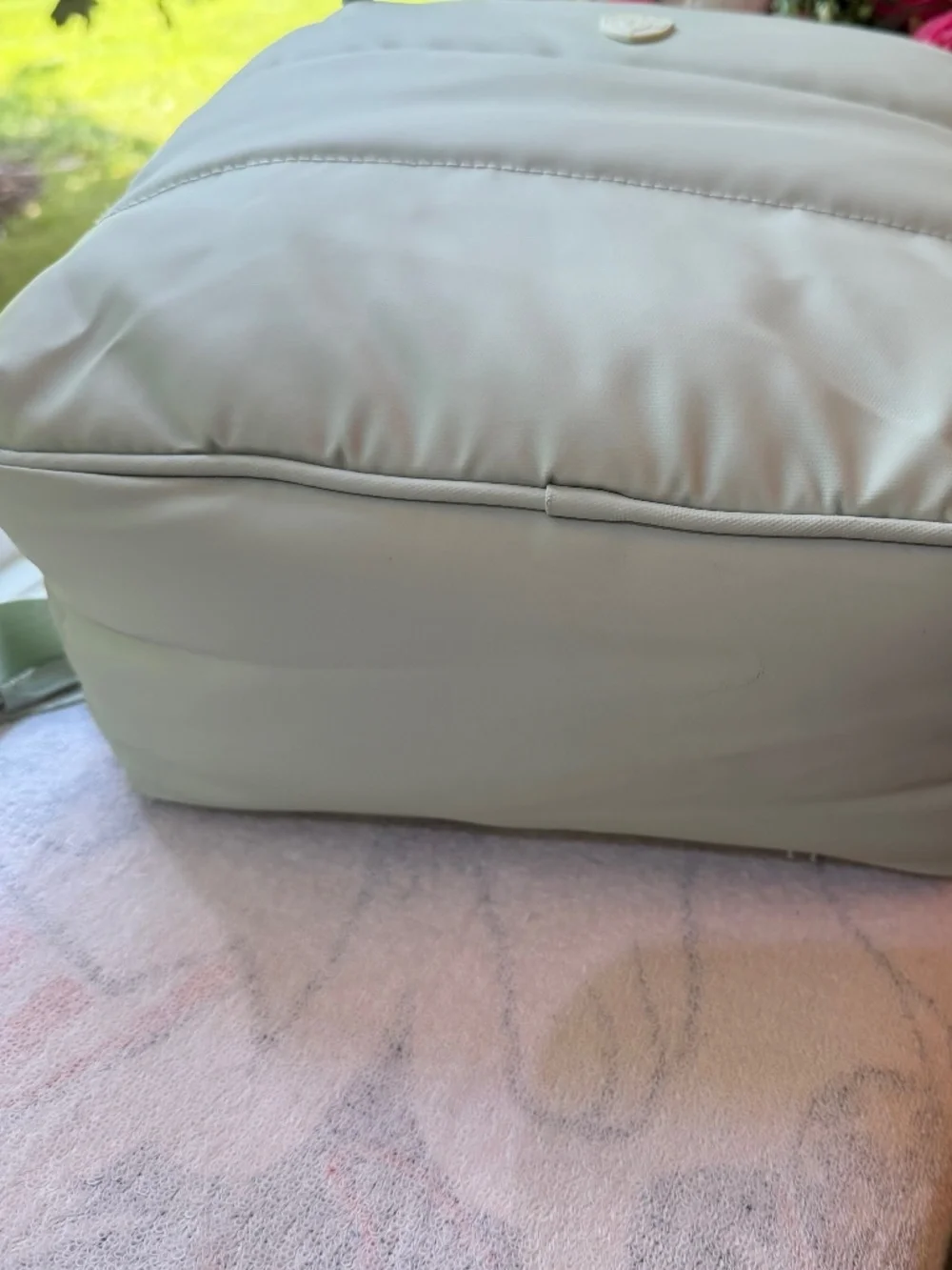 NWOT Heys “ The Puffer” Backpack